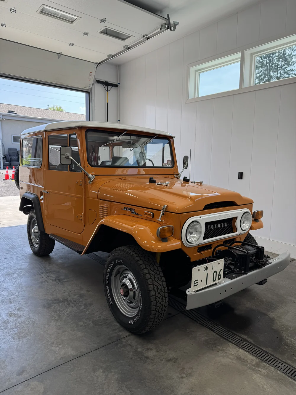 Toyota Land Cruiser FJ40 detailed in the shop